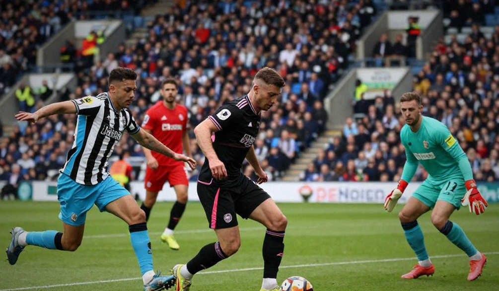 Công An Hà Nội 1-4 Gamba Osaka: Bốn bàn thua và khoảng trống mà hàng thủ để lại